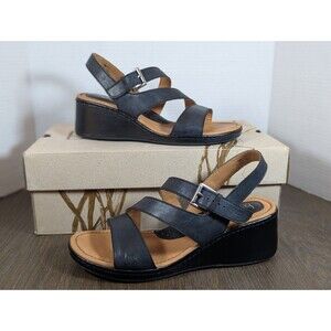 BOC Born Black Leather Strappy Wedge Sandals Womens 9 Classic Buckle Logo